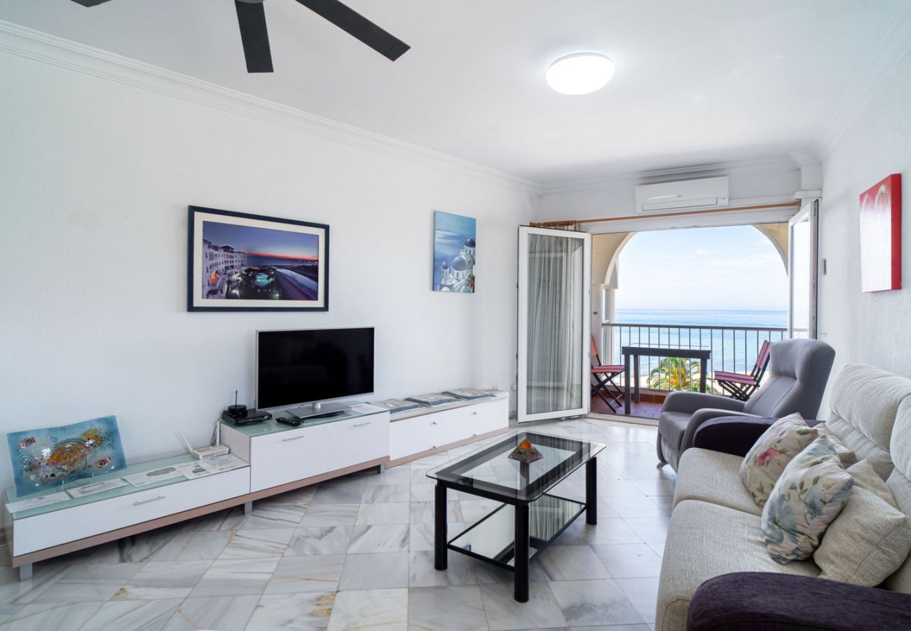 Lägenhet i Nerja - Stella Maris Beachfront 3A by Casasol 