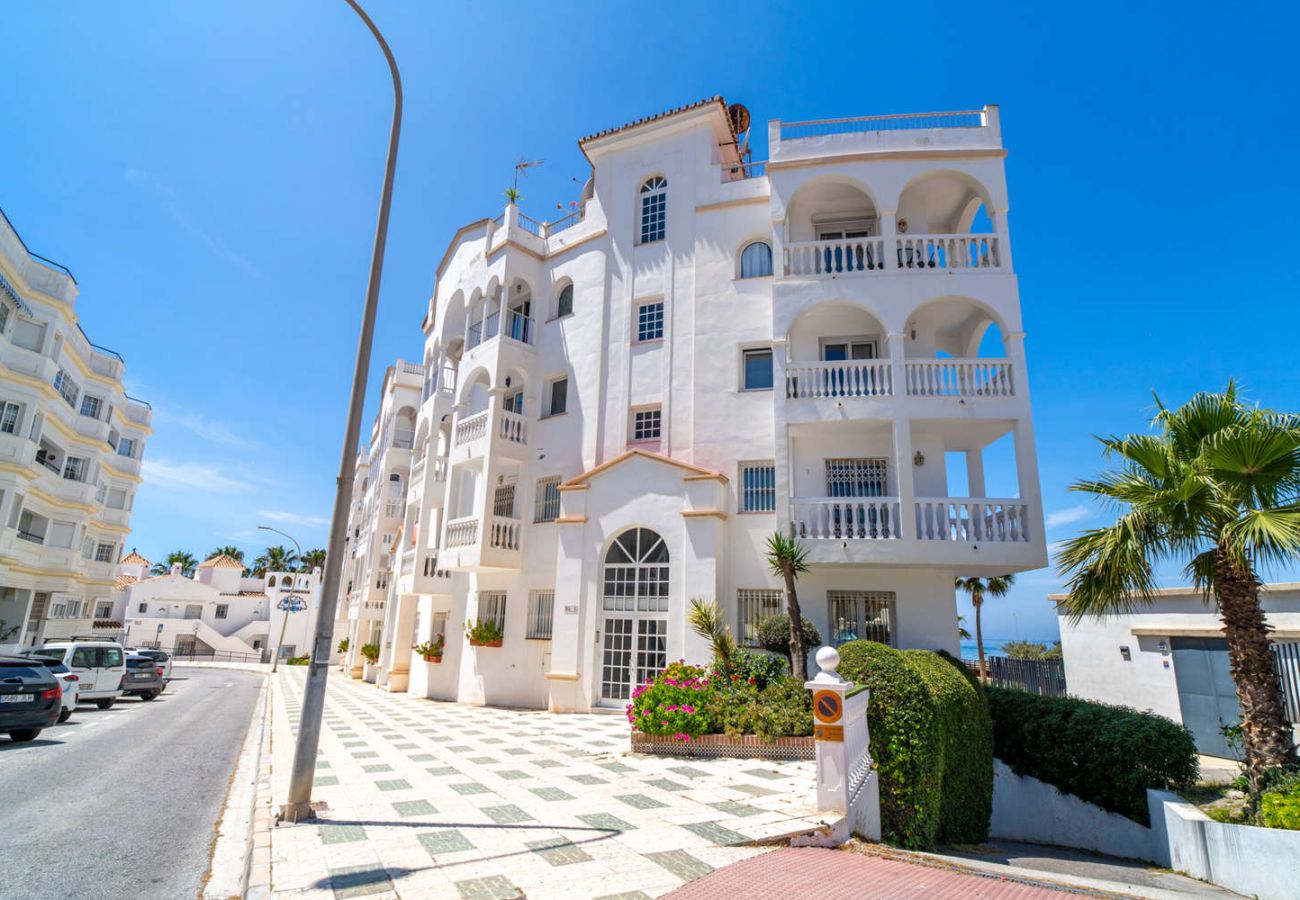 Lägenhet i Nerja - Stella Maris Beachfront 3A by Casasol 