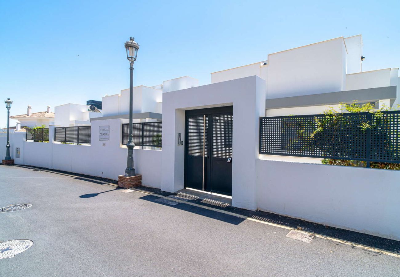 Lägenhet i Nerja - Terrazas de Ladera A2 Luxury by Casasol 