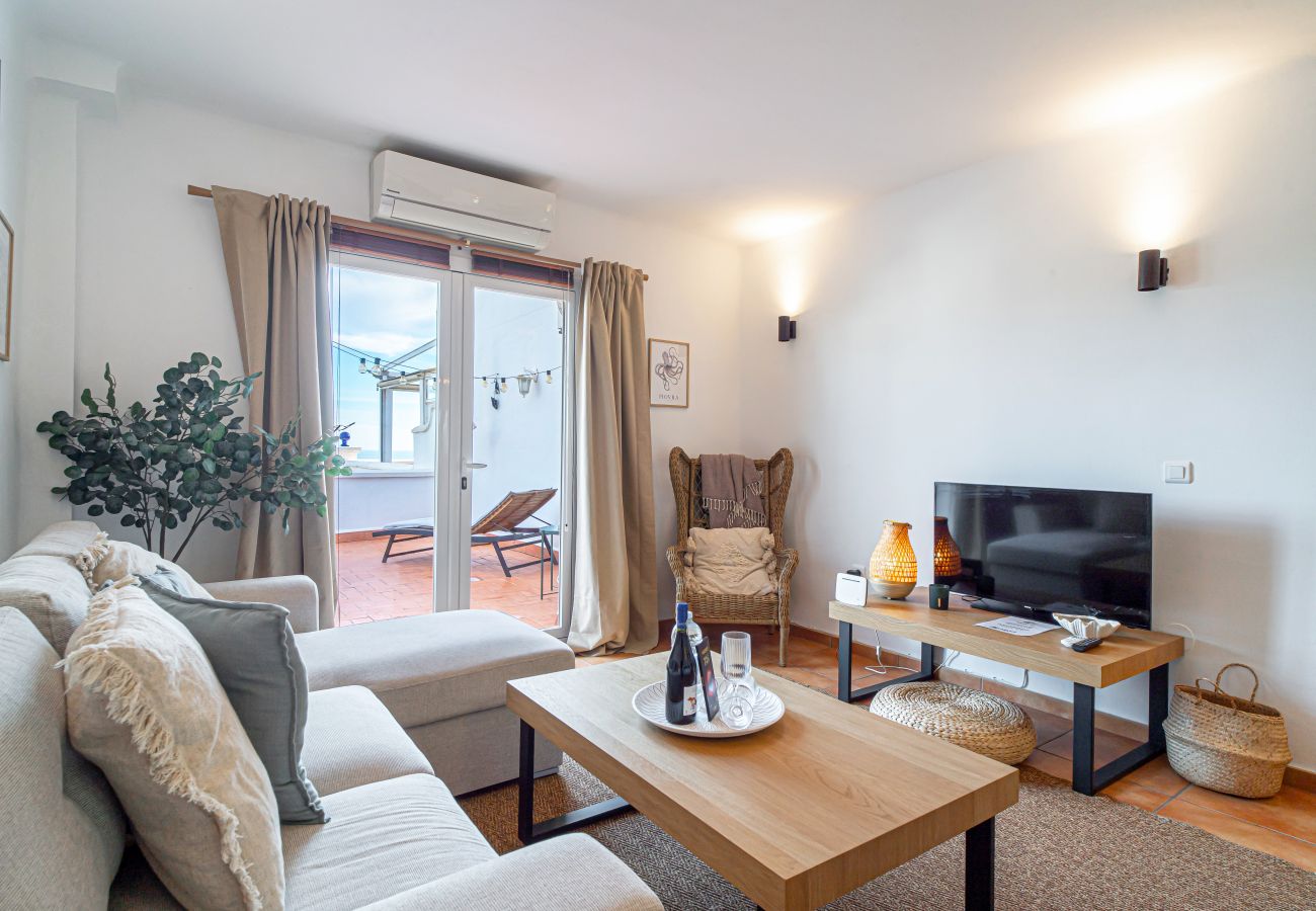 Lägenhet i Nerja - Oasis de Capistrano Rabat 28 by Casasol 