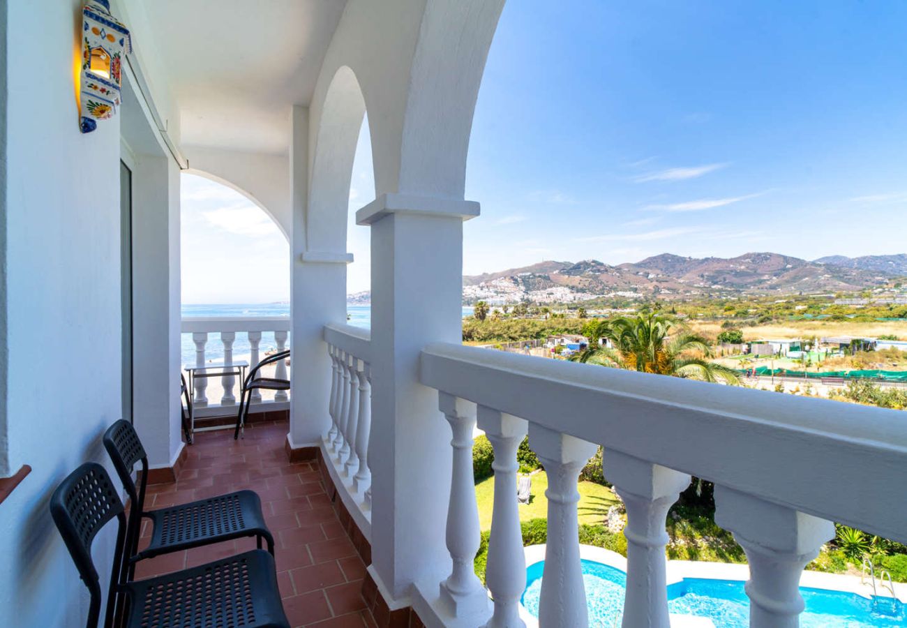 Lägenhet i Nerja - Stella Maris Beachfront 2J by Casasol 