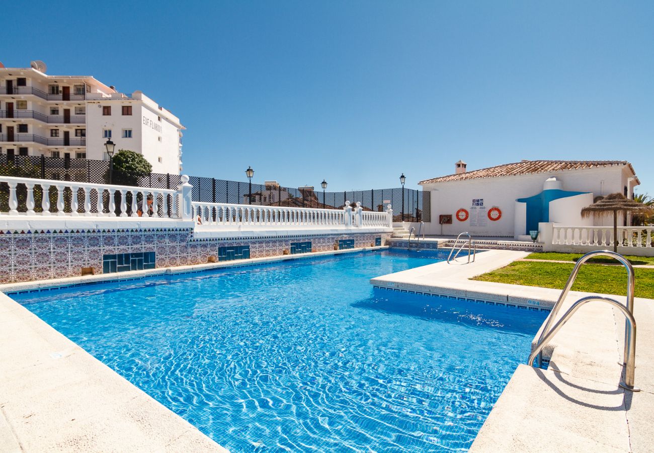 Lägenhet i Nerja - Verano Azul Seasun 90B by Casasol