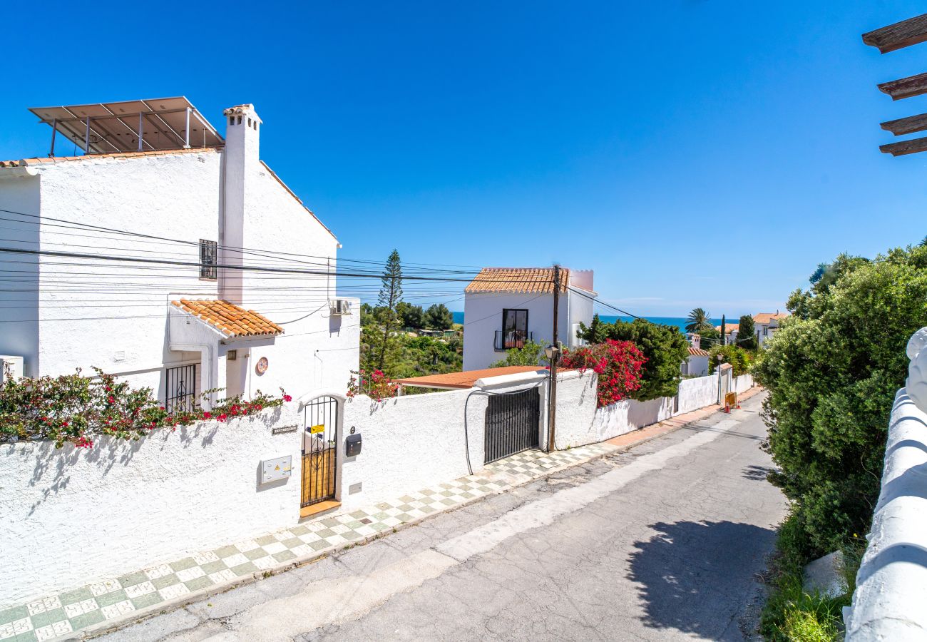 Lägenhet i Nerja - Sunny Vista Chimenea by Casasol