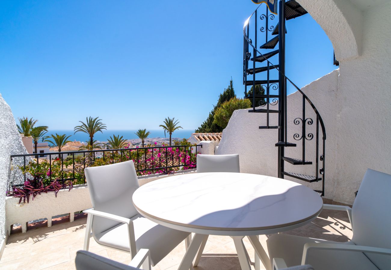 Lägenhet i Nerja - Hibiscos 33 Rooftop Vista by Casasol