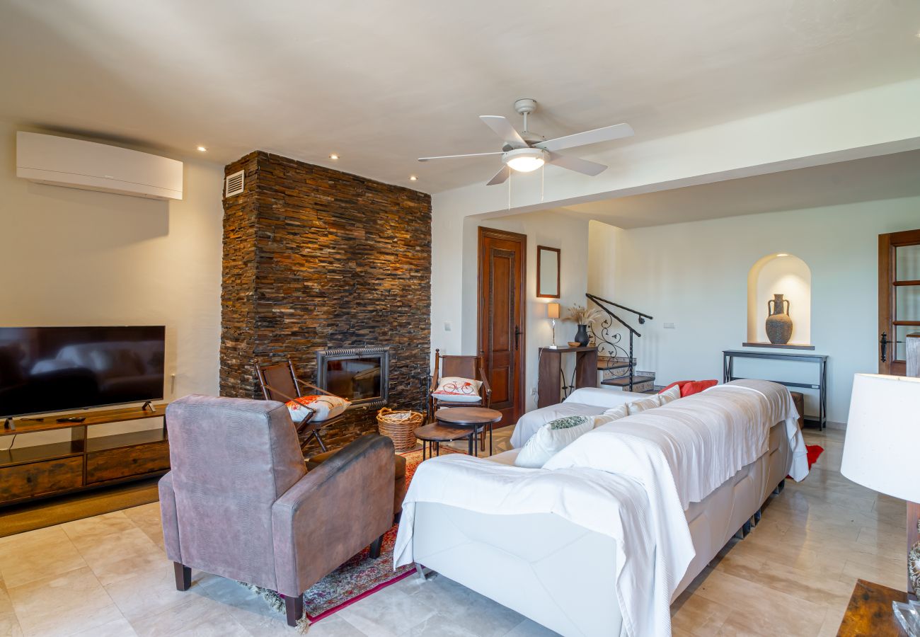 Stuga i Nerja - Capistrano Village Casa Garden