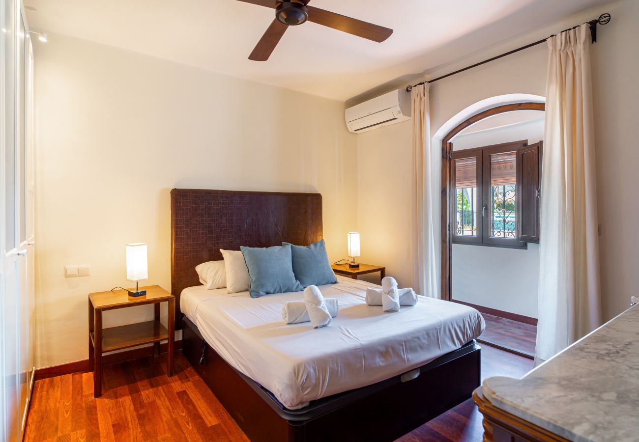 Stuga i Nerja - Capistrano Village Casa Garden