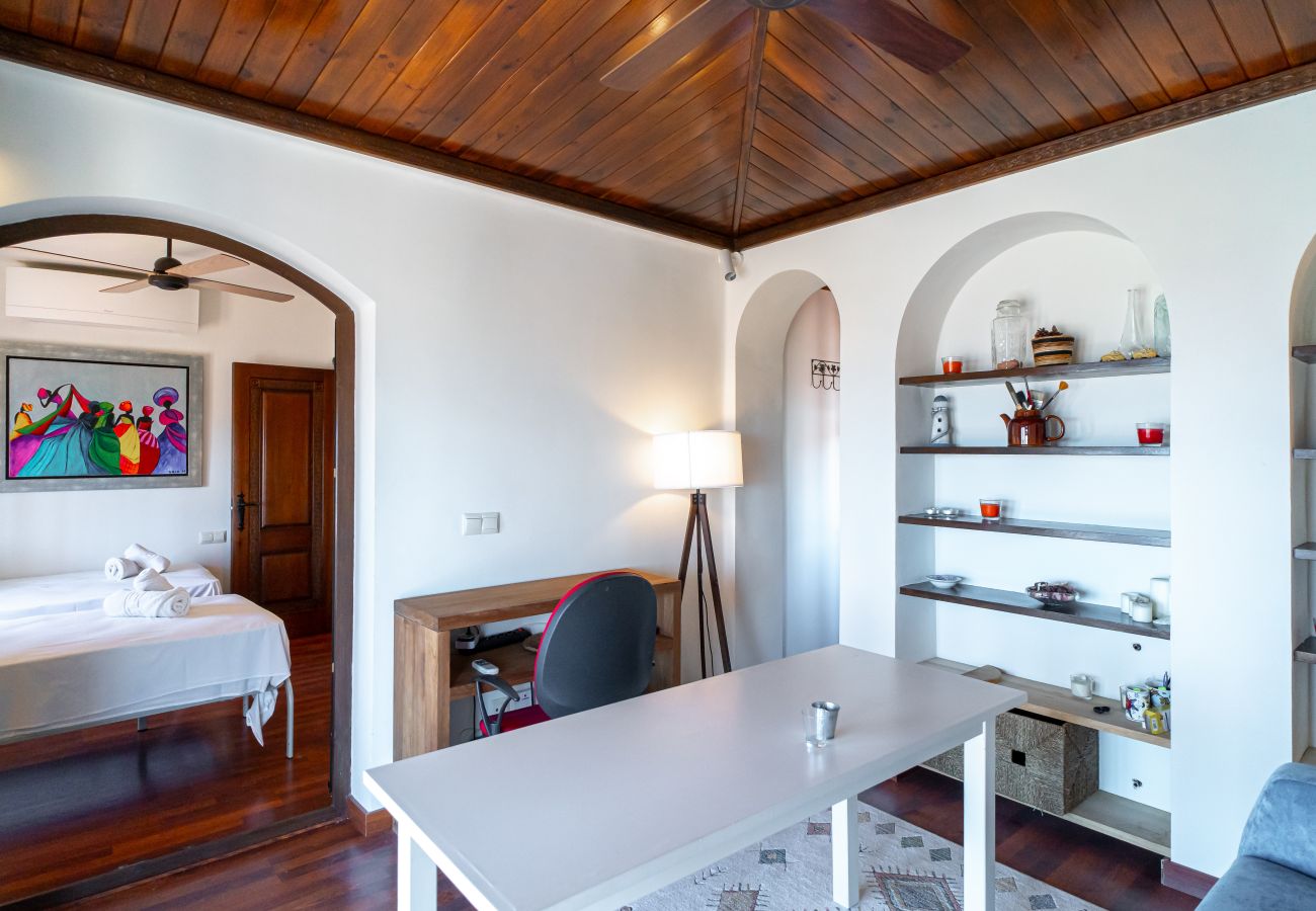 Stuga i Nerja - Capistrano Village Casa Garden