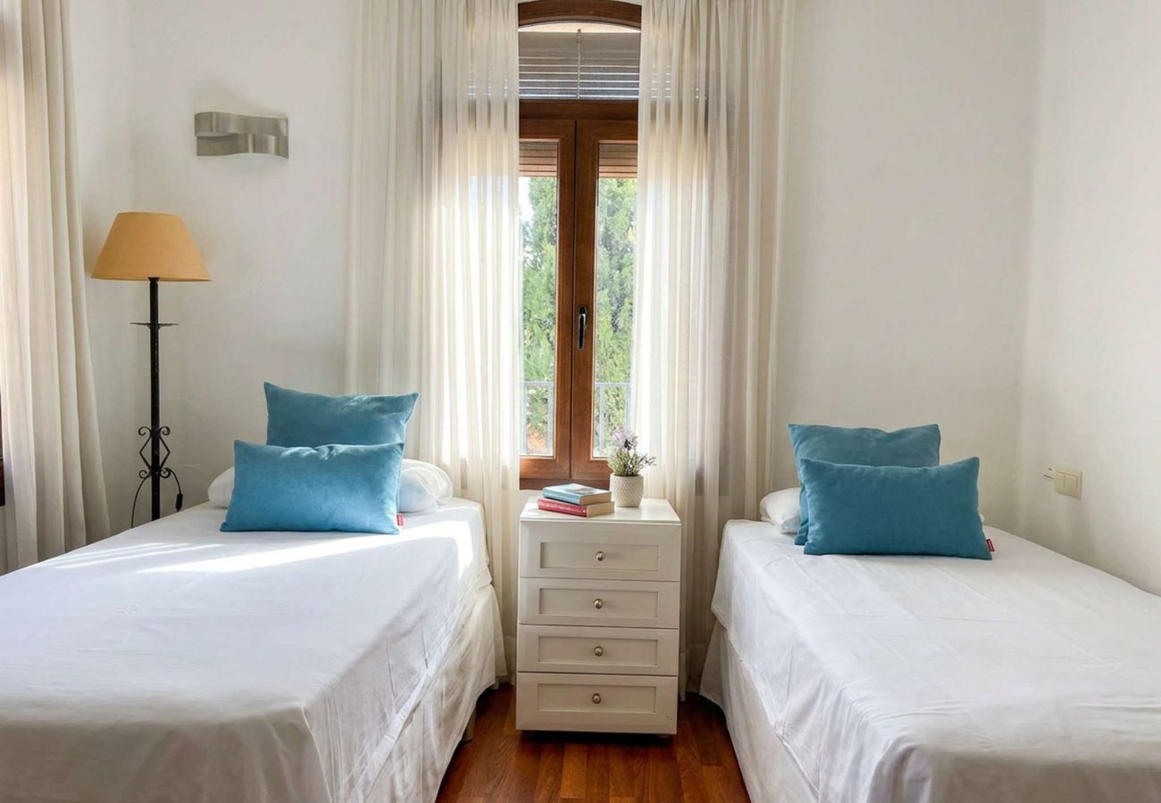 Stuga i Nerja - Capistrano Village Casa Garden