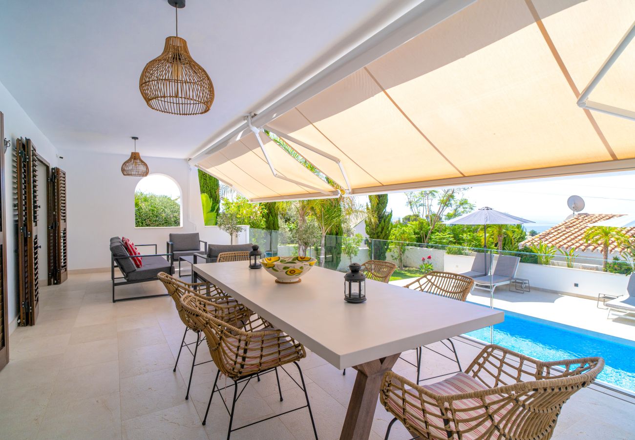 Villa i Nerja - Villa Grand Pool Terrace by Casasol