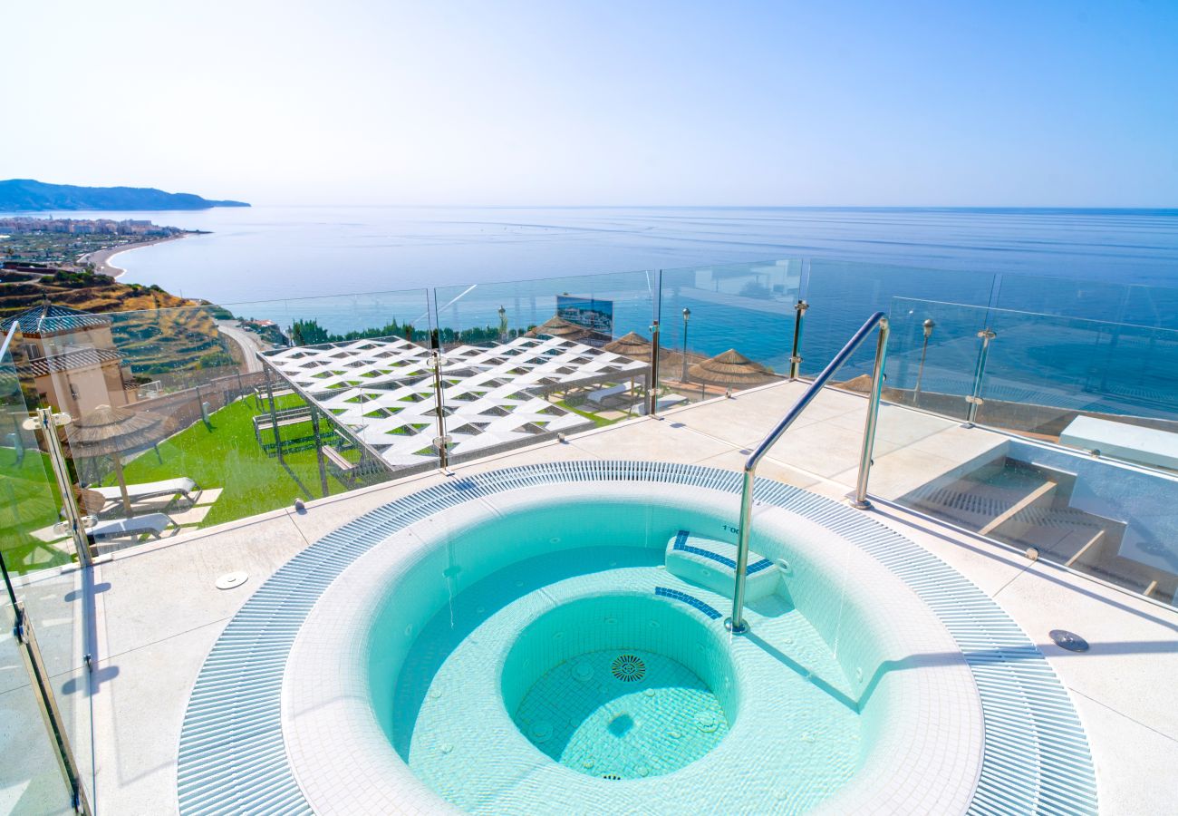 Lägenhet i Torrox - Bayview Hills Premium Pool Suite