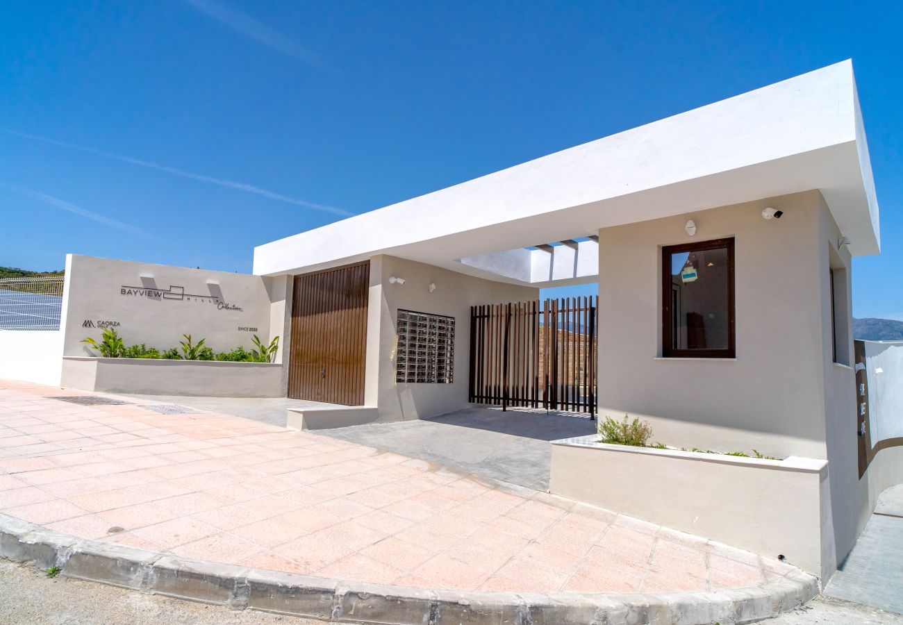 Lägenhet i Torrox - Bayview Hills Premium Pool Suite