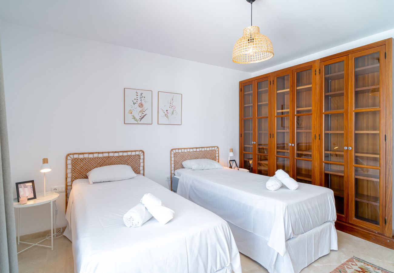 Radhus i Nerja - Capistrano Village Casa Corasol