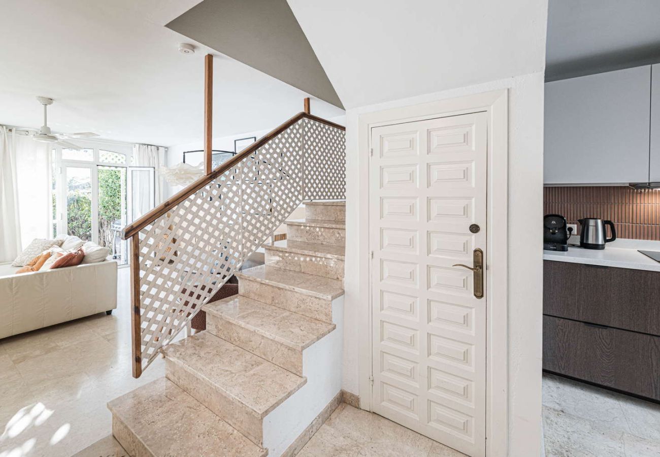 Lägenhet i Nerja - Casa Lena Verano Azul Nerja: Familjeetagevåning med Havsutsikt