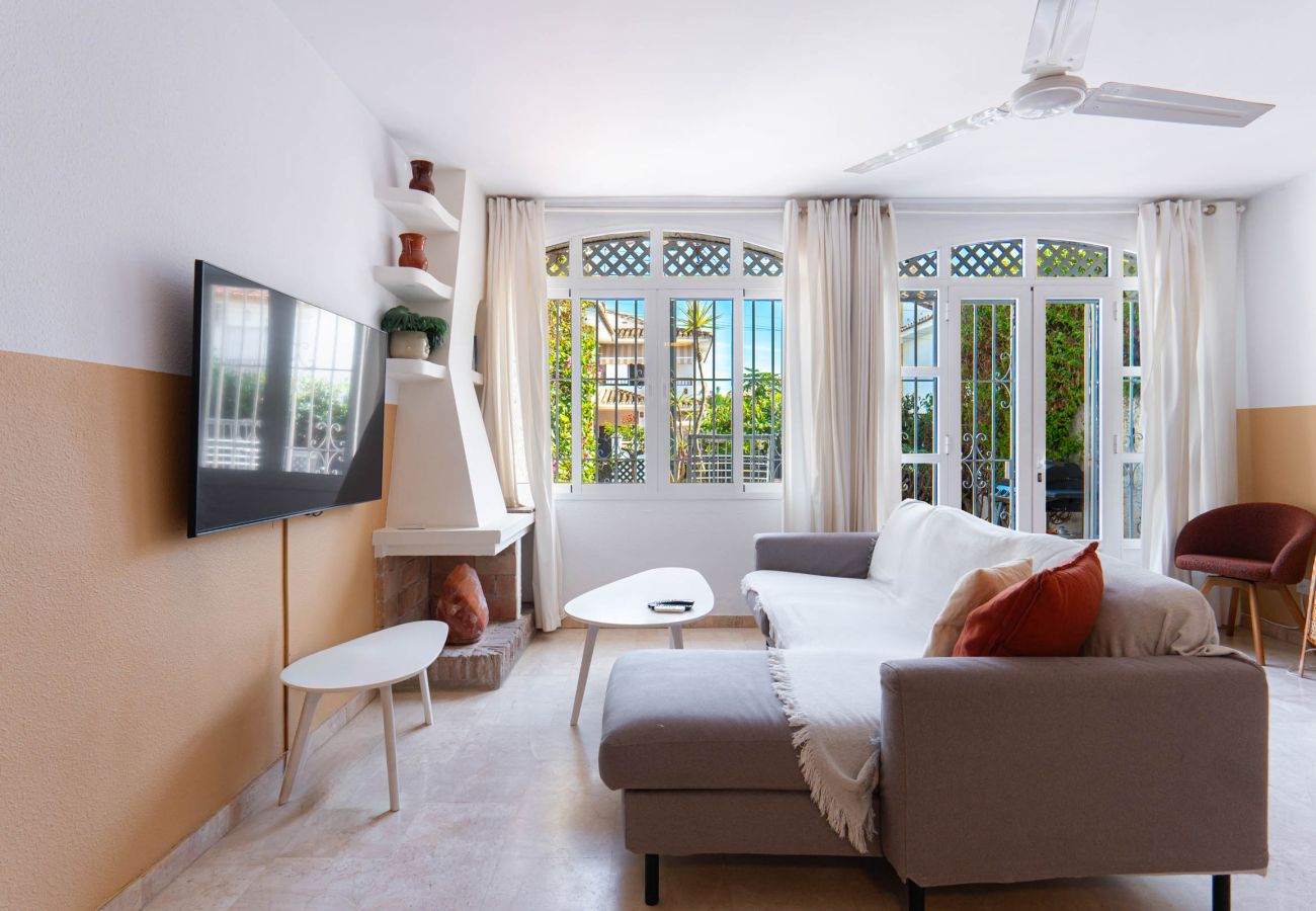Lägenhet i Nerja - Casa Lena Verano Azul Nerja: Familjeetagevåning med Havsutsikt
