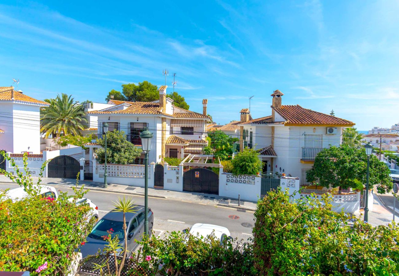 Lägenhet i Nerja - Casa Lena Verano Azul Nerja: Familjeetagevåning med Havsutsikt