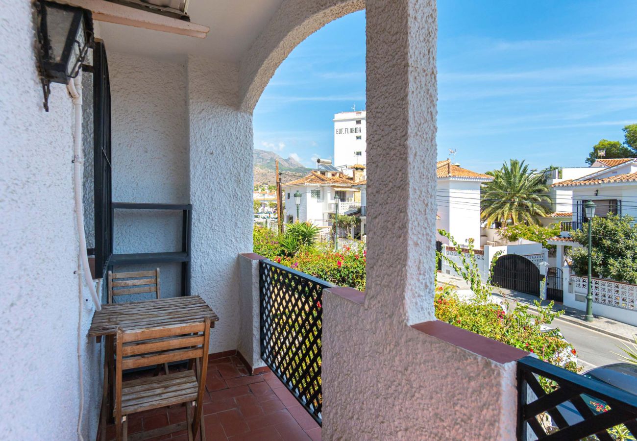 Lägenhet i Nerja - Casa Lena Verano Azul Nerja: Familjeetagevåning med Havsutsikt