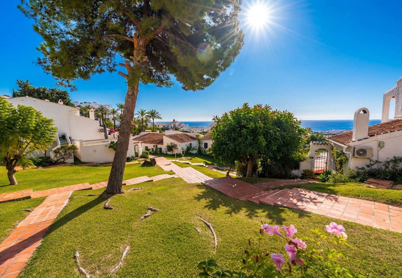 Lägenhet i Nerja - Casa Tranquila: Lägenhet med havsutsikt i San Juan de Capistrano, Nerja