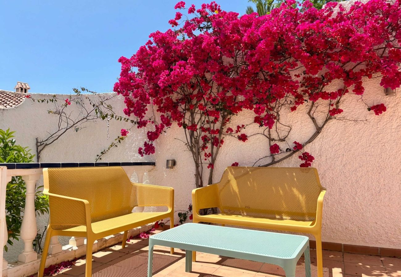Lägenhet i Nerja - Casa Tranquila: Lägenhet med havsutsikt i San Juan de Capistrano, Nerja