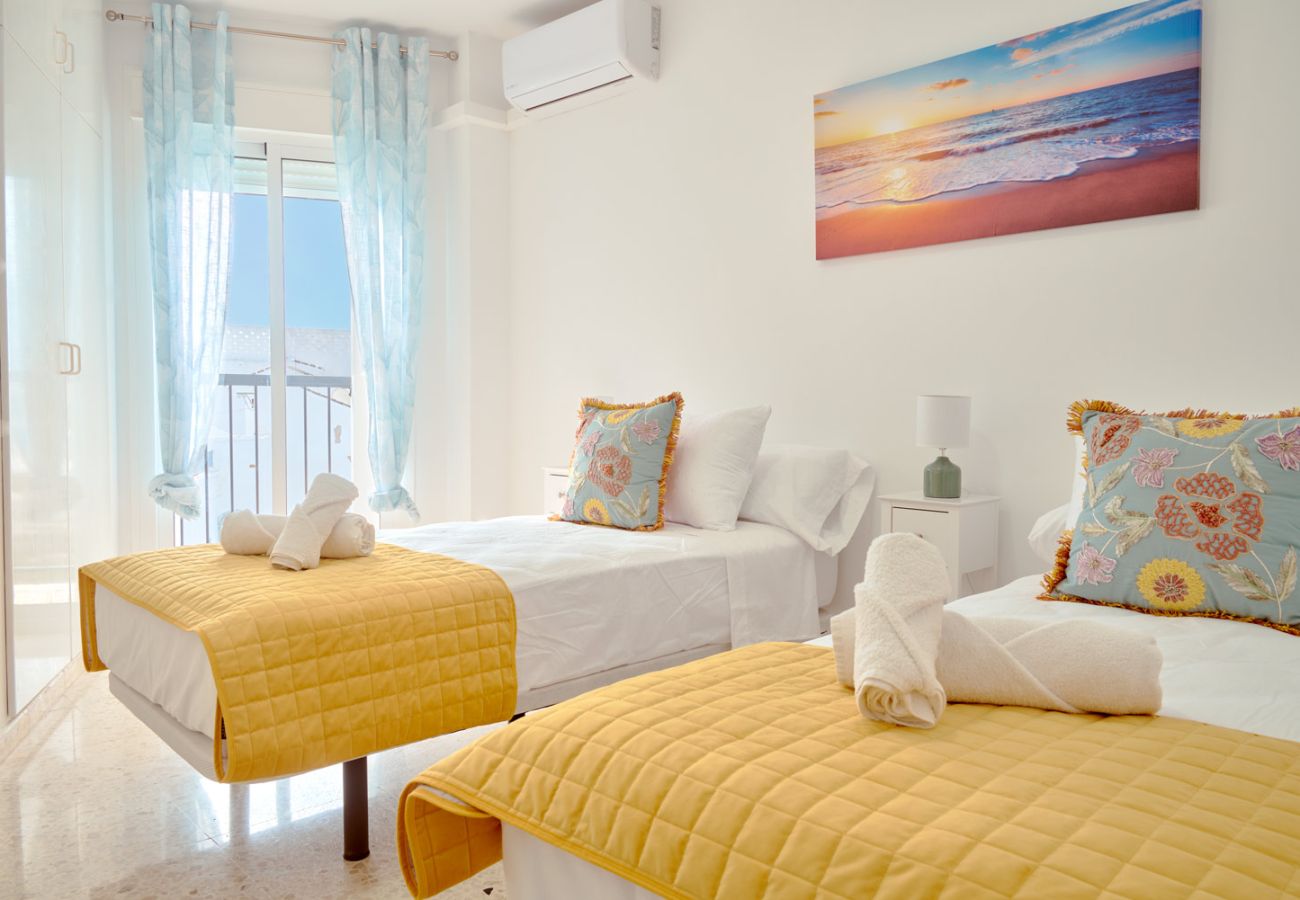 Lägenhet i Nerja - Tucuman 3 Los Huertos Nerja: Solig Lägenhet