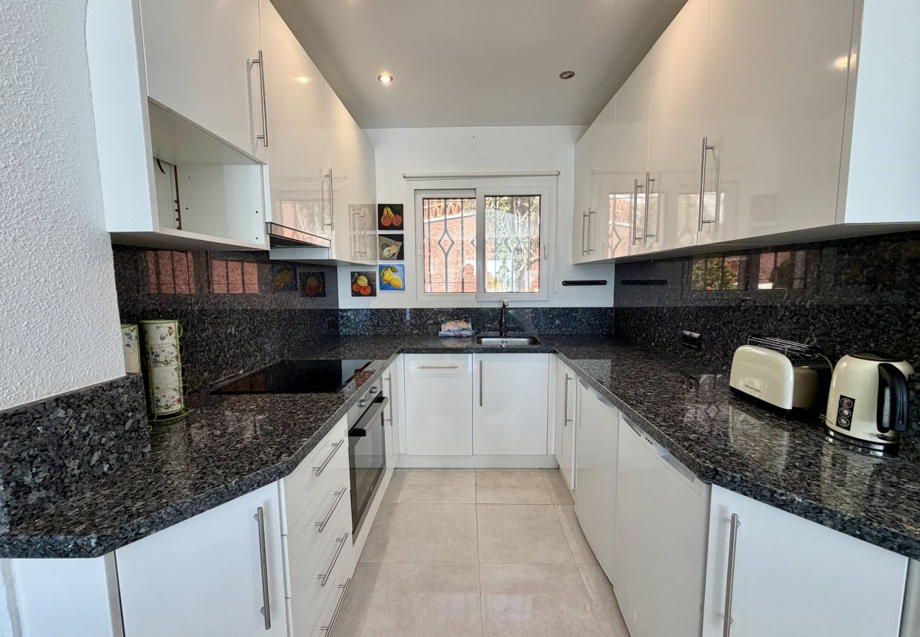 Lägenhet i Nerja - Lägenhet Tropicana 6C i Nerja med Havsutsikt