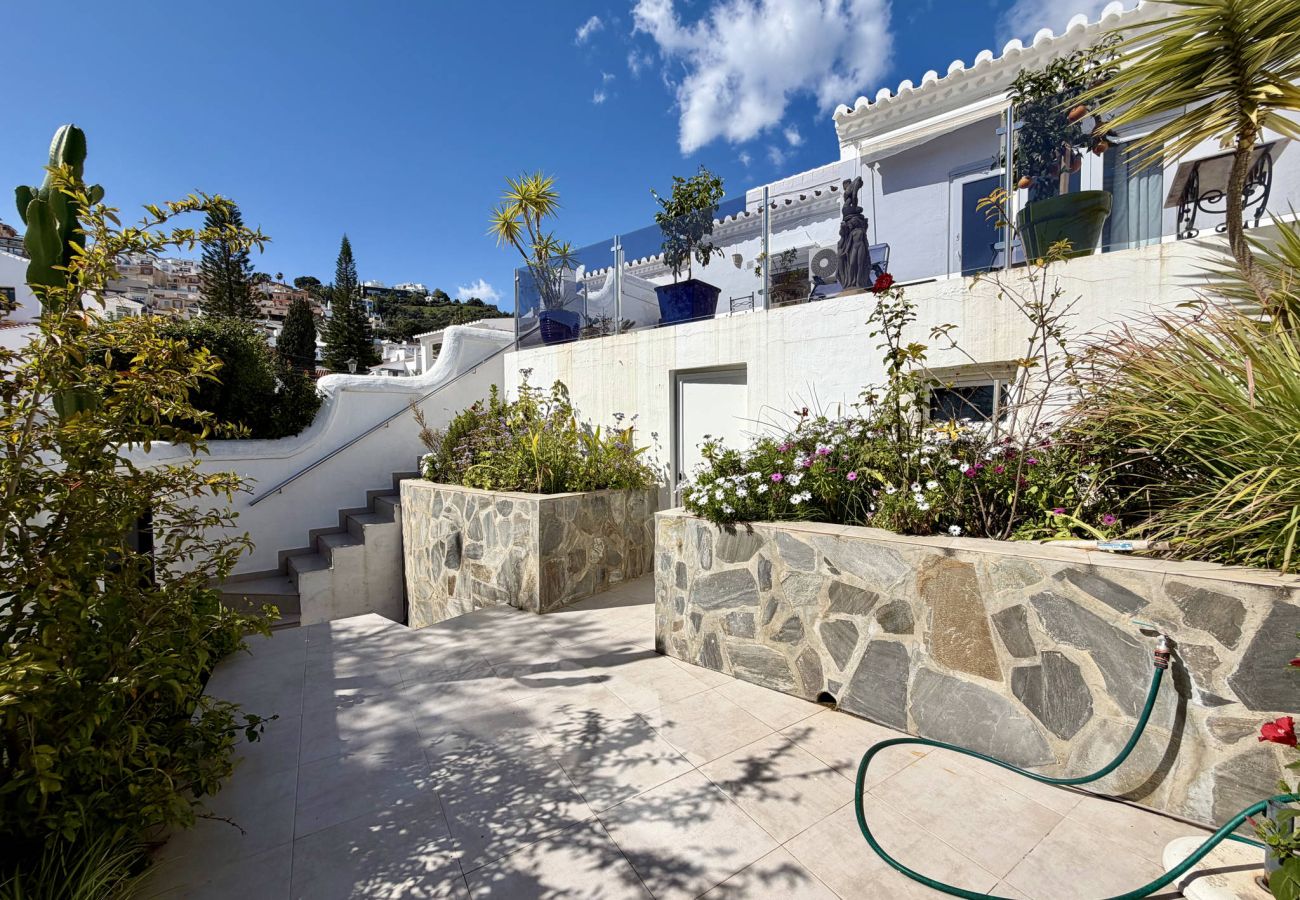 Lägenhet i Nerja - Lägenhet Tropicana 6C i Nerja med Havsutsikt