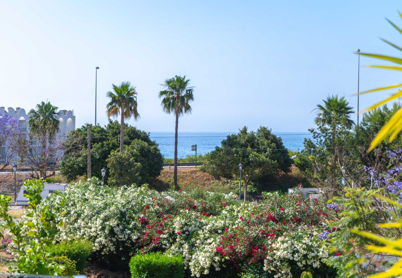 Lägenhet i Nerja - Lägenhet Tropicana 6C i Nerja med Havsutsikt