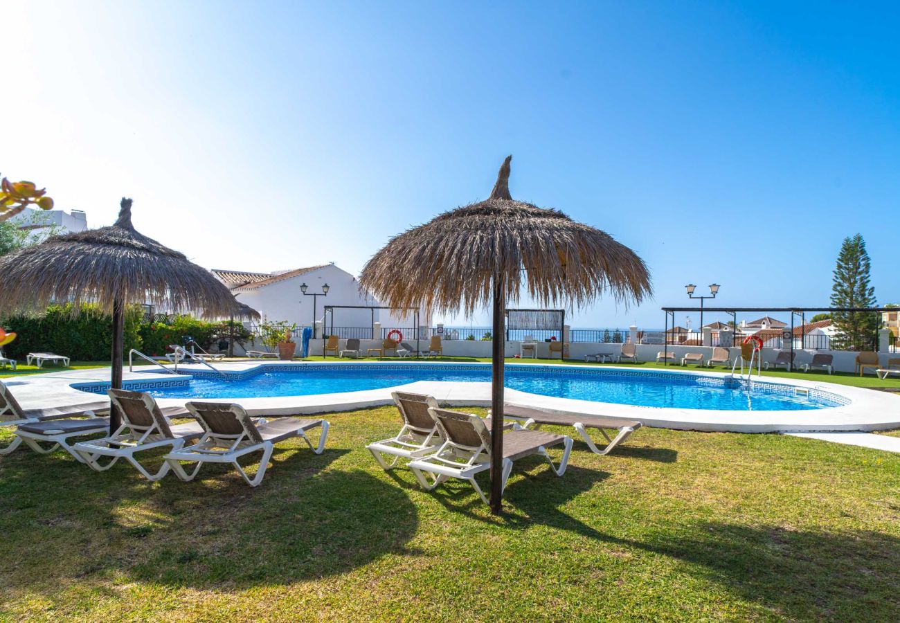 Lägenhet i Nerja - Lägenhet Tropicana 6C i Nerja med Havsutsikt