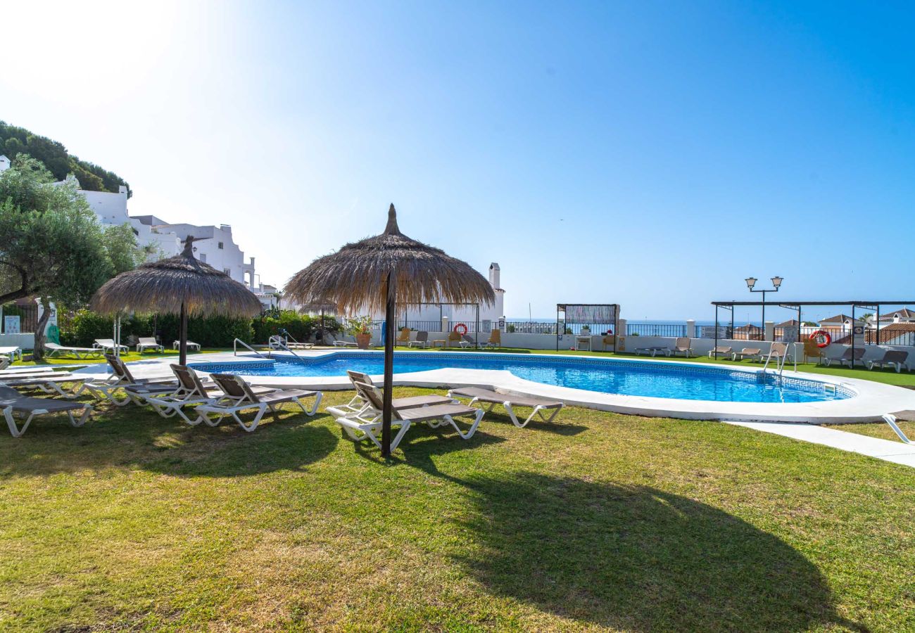 Lägenhet i Nerja - Lägenhet Tropicana 6C i Nerja med Havsutsikt