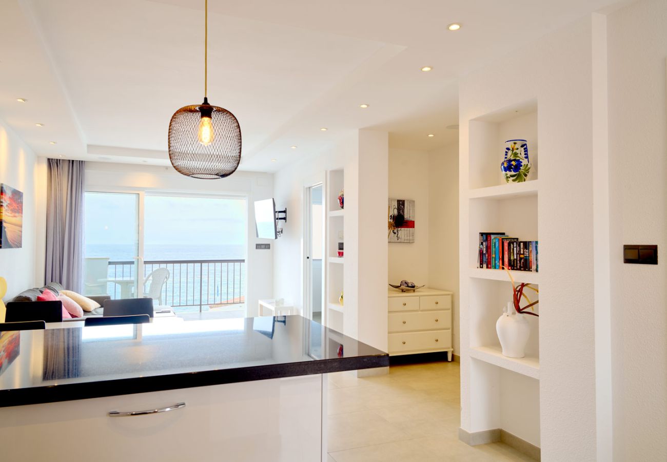 Lägenhet i Nerja - Lägenhet Arce I 26 i Playa Torrecilla Nerja med Havsutsikt