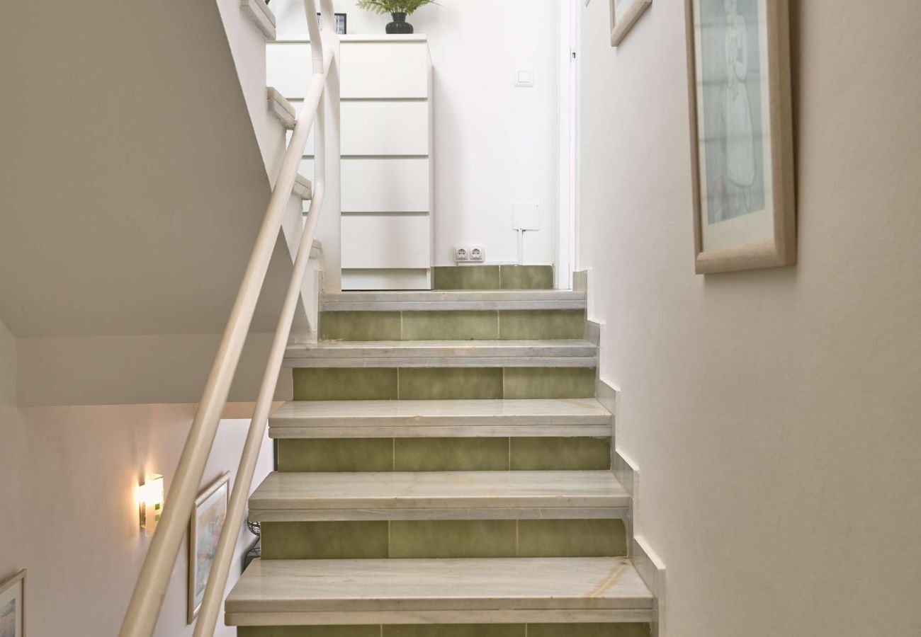 Radhus i Nerja - Casablanca 9: Duplex med terrasser i flera nivåer, havsutsikt och solnedgång