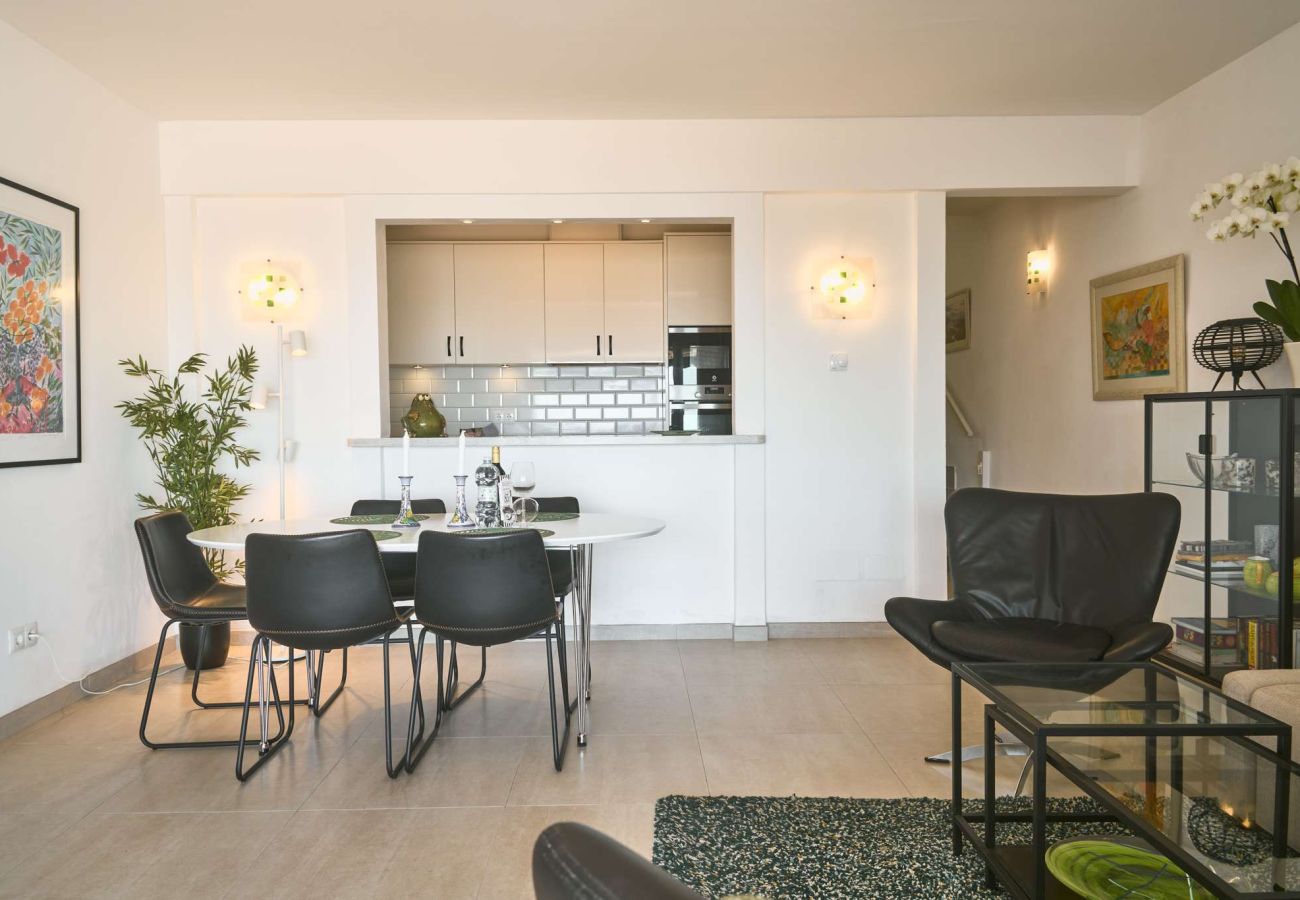 Radhus i Nerja - Casablanca 9: Duplex med terrasser i flera nivåer, havsutsikt och solnedgång