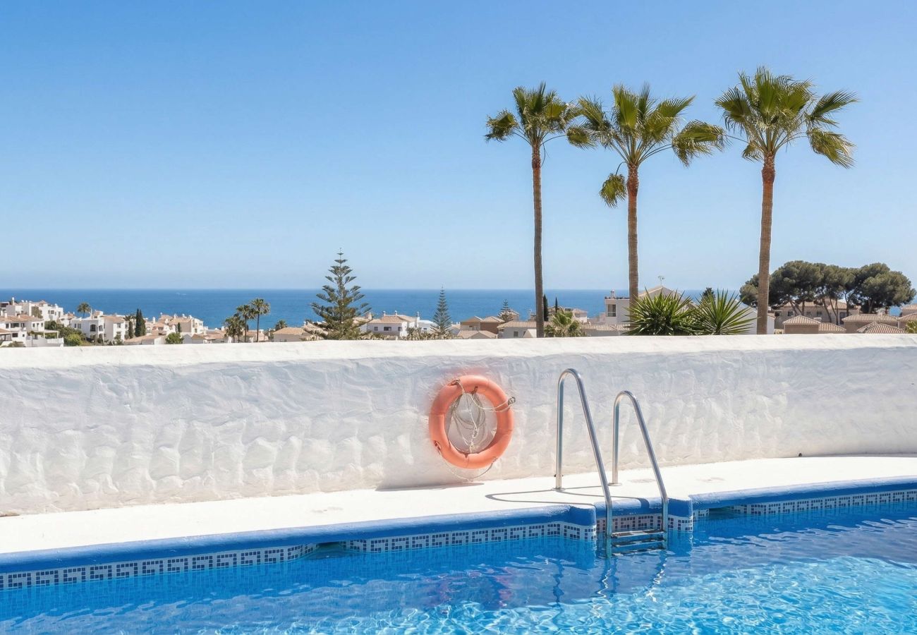 Radhus i Nerja - Casablanca 9: Duplex med terrasser i flera nivåer, havsutsikt och solnedgång