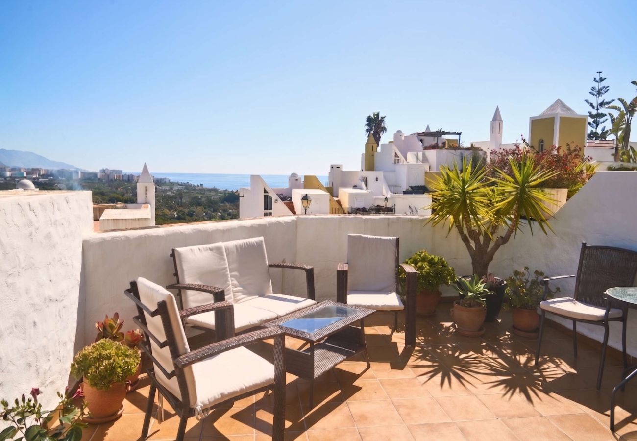 Radhus i Nerja - Casablanca 9: Duplex med terrasser i flera nivåer, havsutsikt och solnedgång