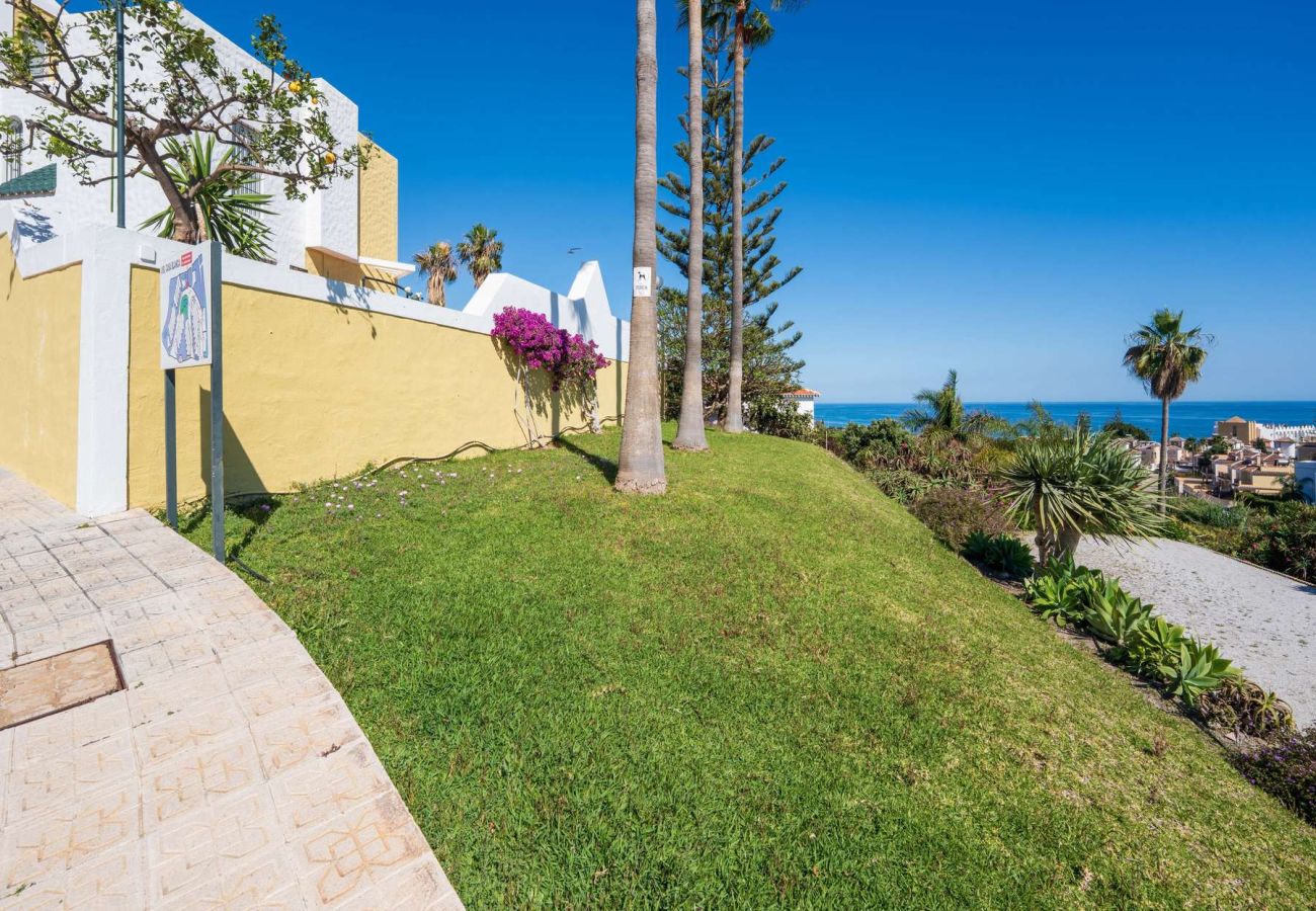 Radhus i Nerja - Casablanca 9: Duplex med terrasser i flera nivåer, havsutsikt och solnedgång