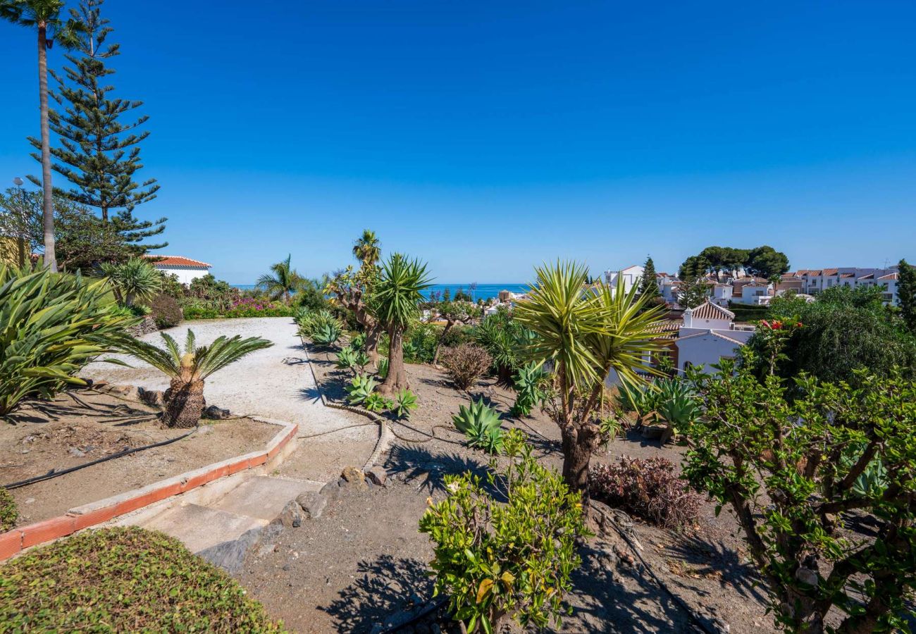 Radhus i Nerja - Casablanca 9: Duplex med terrasser i flera nivåer, havsutsikt och solnedgång