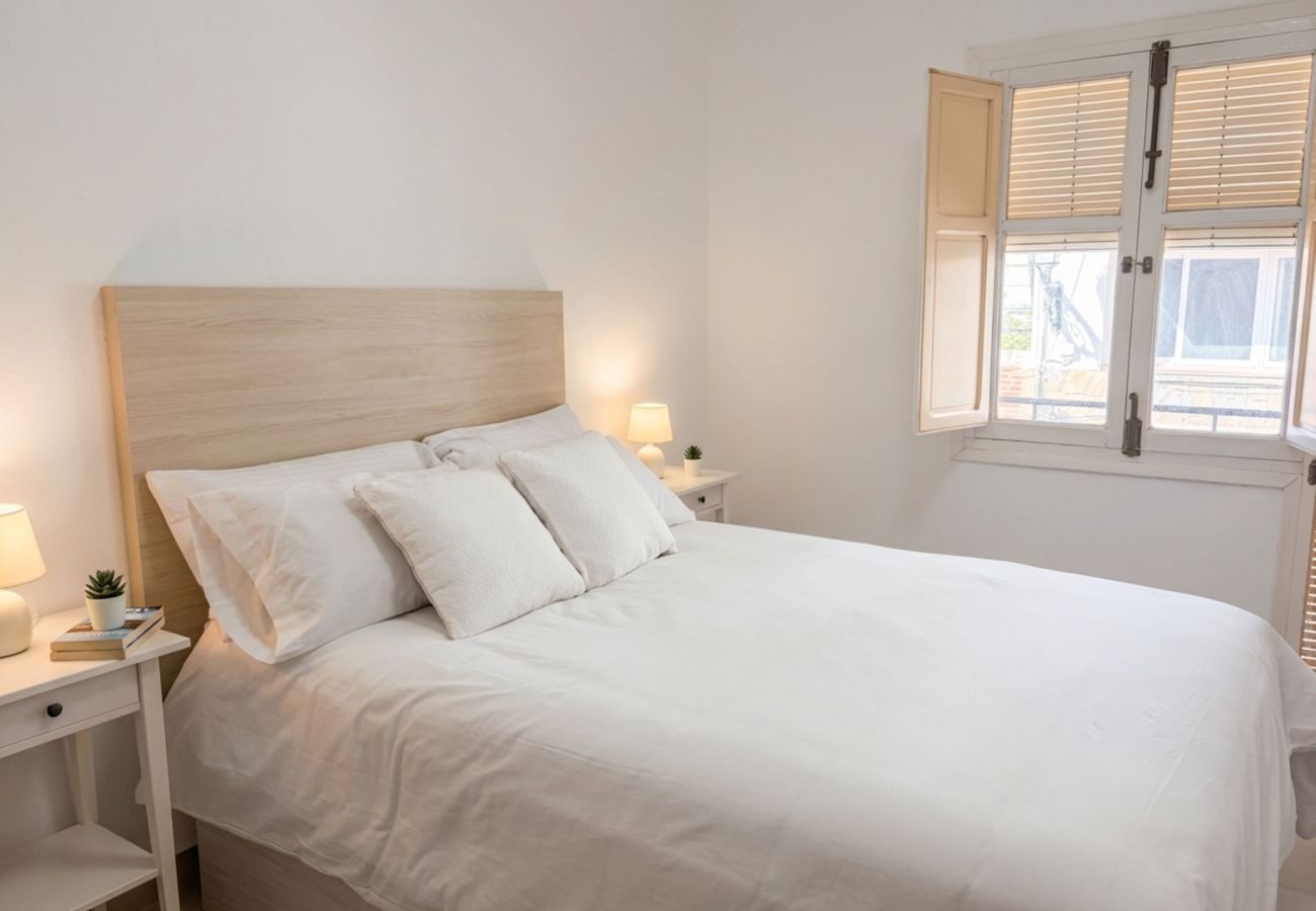 Radhus i Nerja - Casa Chica: Semesterhus med privat takterrass på Calle Cristo, Nerja