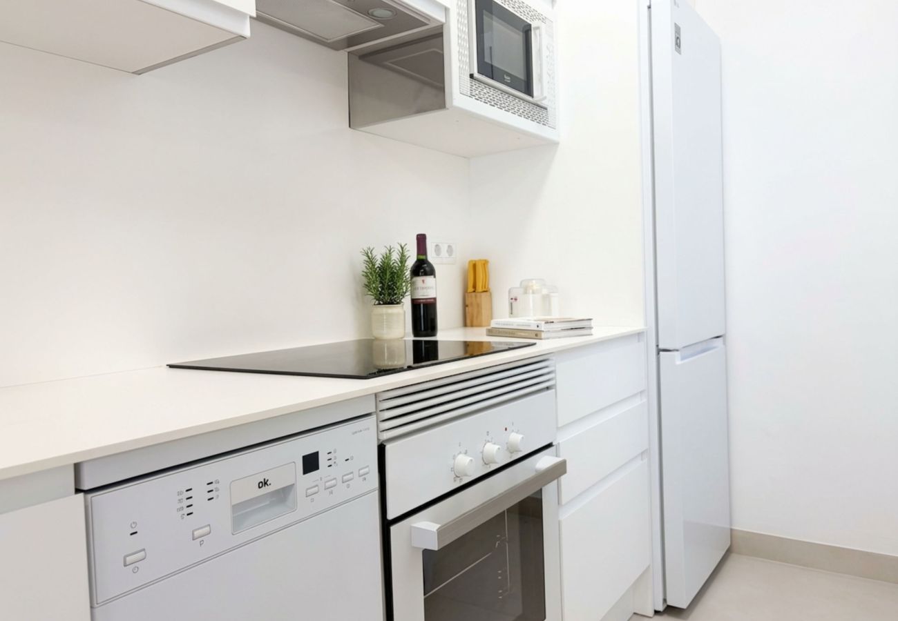 Radhus i Nerja - Casa Chica: Semesterhus med privat takterrass på Calle Cristo, Nerja