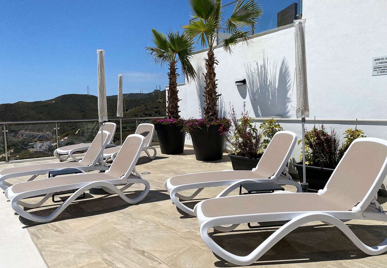 Lägenhet i Nerja - Penthouse Balcón del Mar D4: 3 terrasser & uppvärmd pool