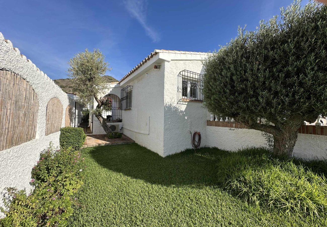 Villa i Nerja - Villa Jackson (La Casita): Villa med privat pool i Fuente del Badén, Nerja