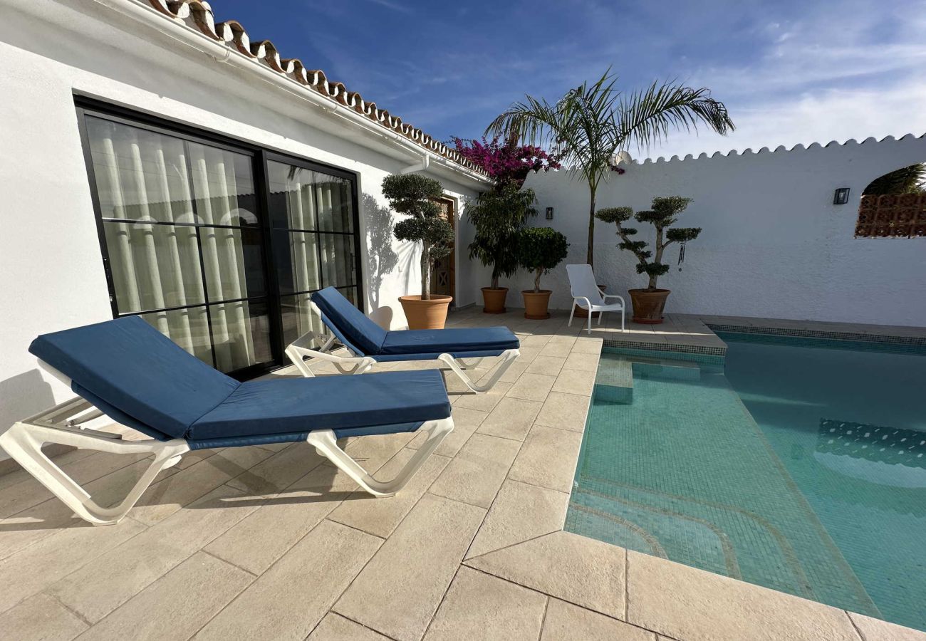 Villa i Nerja - Villa Jackson (La Casita): Villa med privat pool i Fuente del Badén, Nerja
