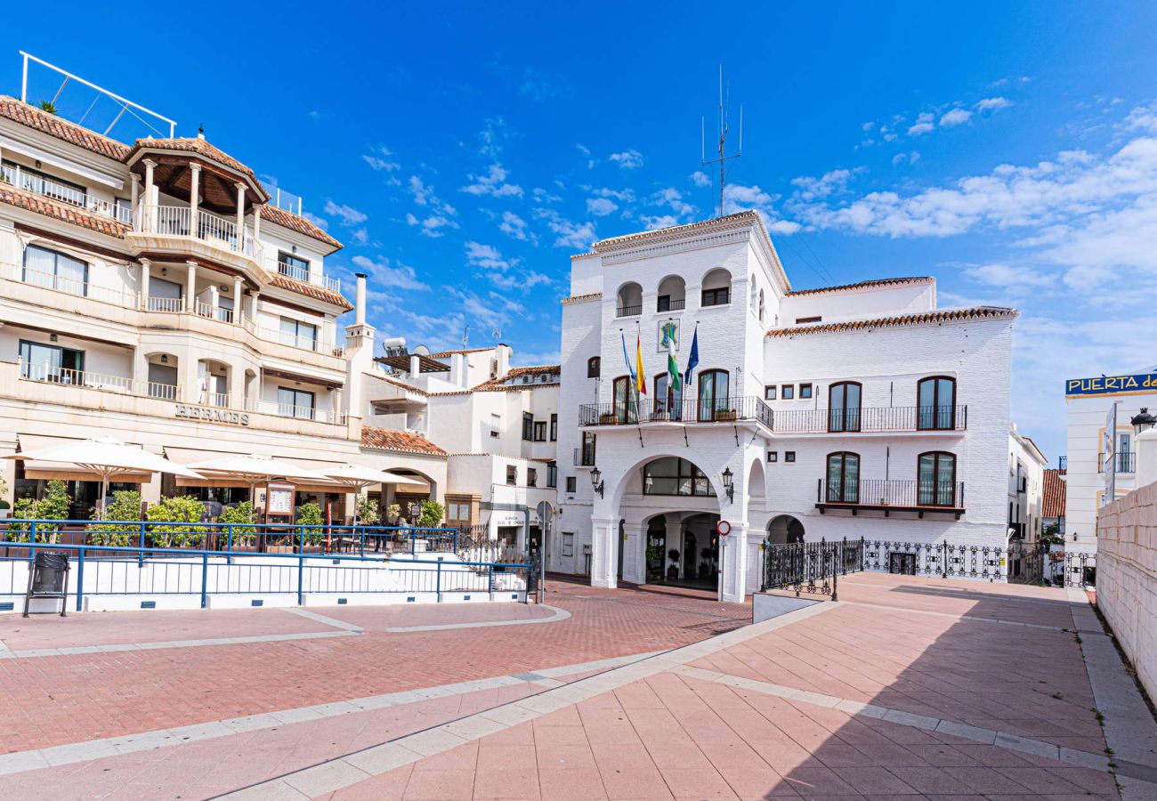 Lägenhet i Nerja -  Centro Life 3A: Lägenhet i Nerjas Centrum, 300m från Balcon de Europa