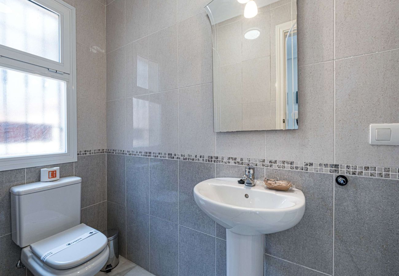 Villa i Nerja - Villa Punta Lara 15: Villa med Privat Pool för 5 med Havsutsikt, Nerja