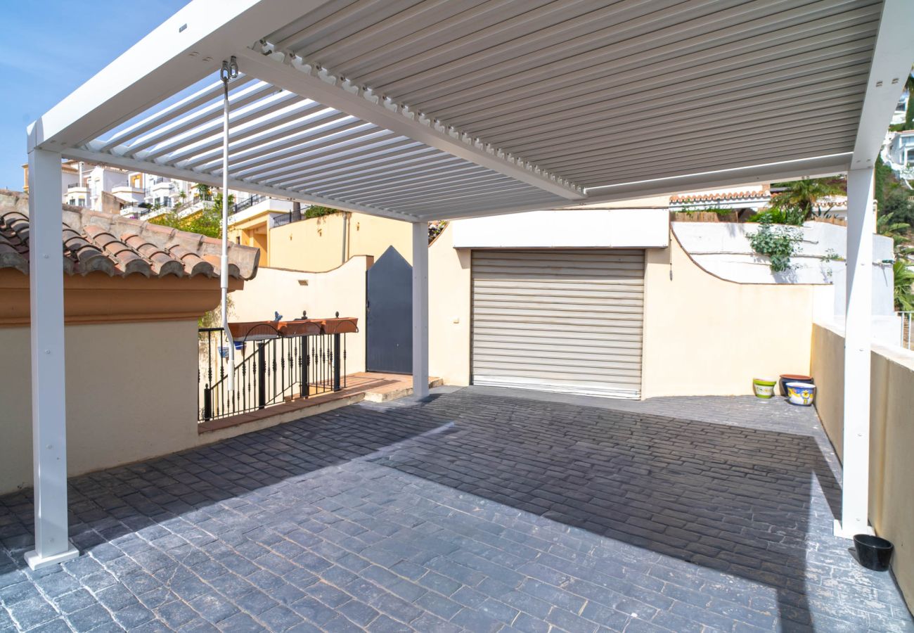 Villa i Nerja - Villa Punta Lara 15: Villa med Privat Pool för 5 med Havsutsikt, Nerja