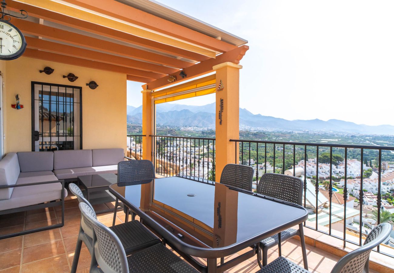 Villa i Nerja - Villa Punta Lara 15: Villa med Privat Pool för 5 med Havsutsikt, Nerja
