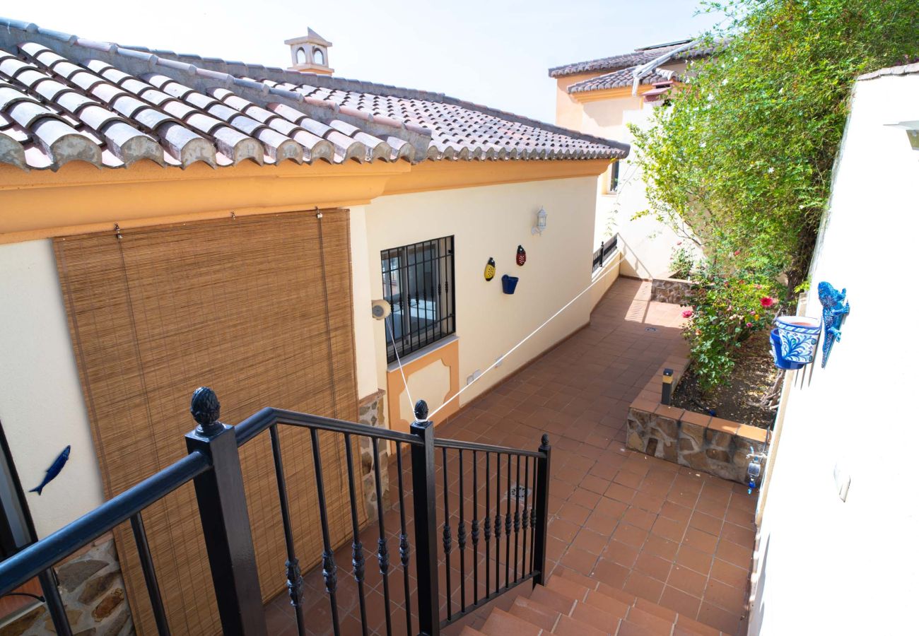 Villa i Nerja - Villa Punta Lara 15: Villa med Privat Pool för 5 med Havsutsikt, Nerja