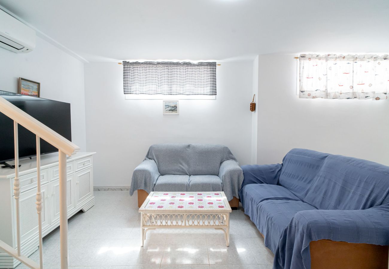 Villa i Nerja - Villa Punta Lara 15: Villa med Privat Pool för 5 med Havsutsikt, Nerja