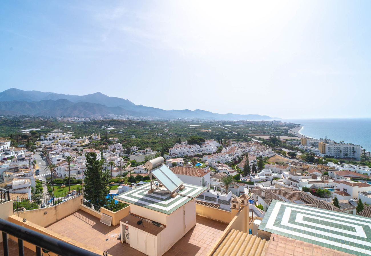 Villa i Nerja - Villa Punta Lara 15: Villa med Privat Pool för 5 med Havsutsikt, Nerja