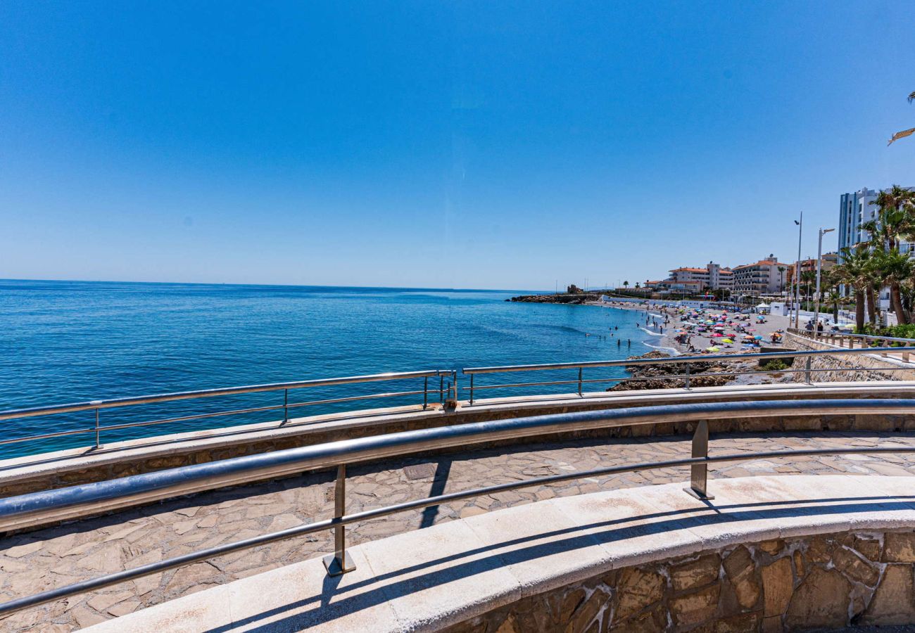 Lägenhet i Nerja - Chaparil Seaview - Lägenhet för Par nära Torrecilla-stranden