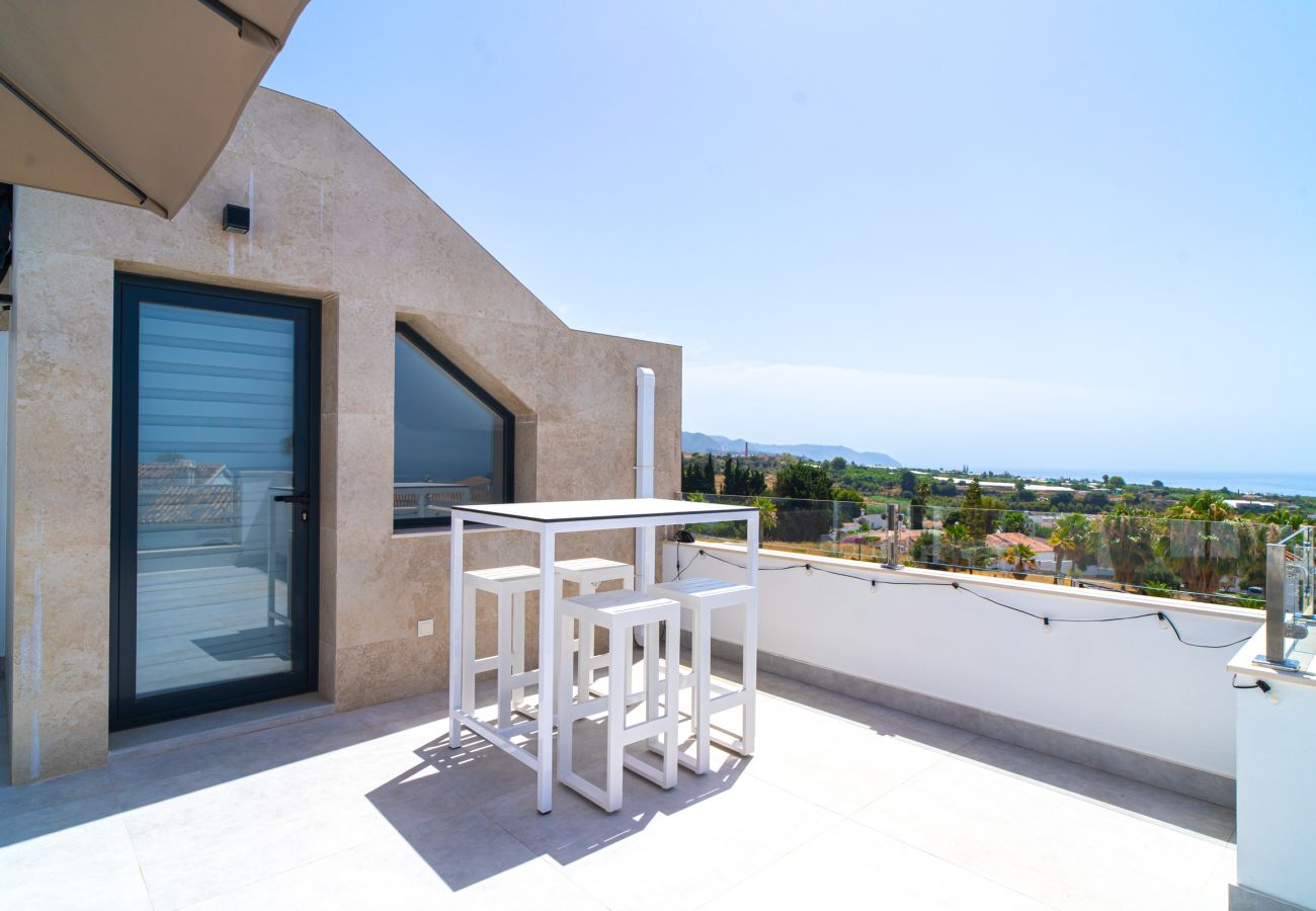 Villa i Nerja - Casa Mezcal – Villa för 4 personer med privat pool och bubbelbad i Nerja