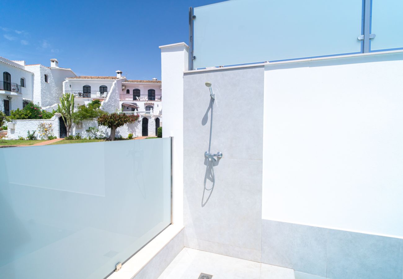 Villa i Nerja - Casa Mezcal – Villa för 4 personer med privat pool och bubbelbad i Nerja